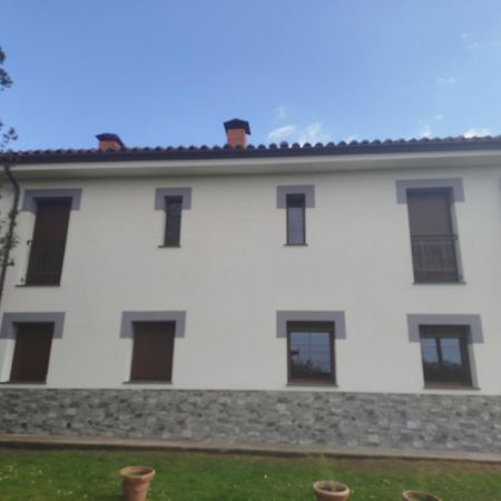 Apartamentos Rurales Inguanzo Villanueva de Pria エクステリア 写真