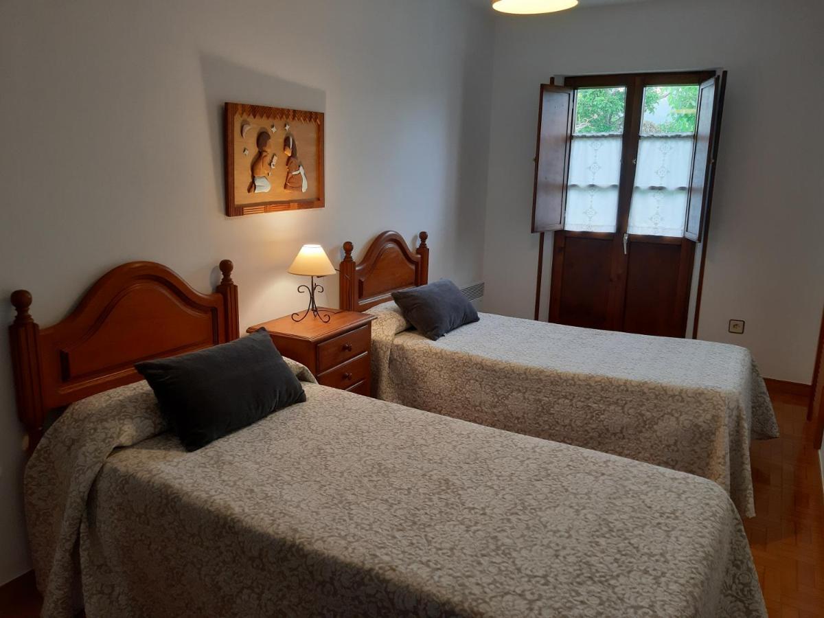 Apartamentos Rurales Inguanzo Villanueva de Pria エクステリア 写真