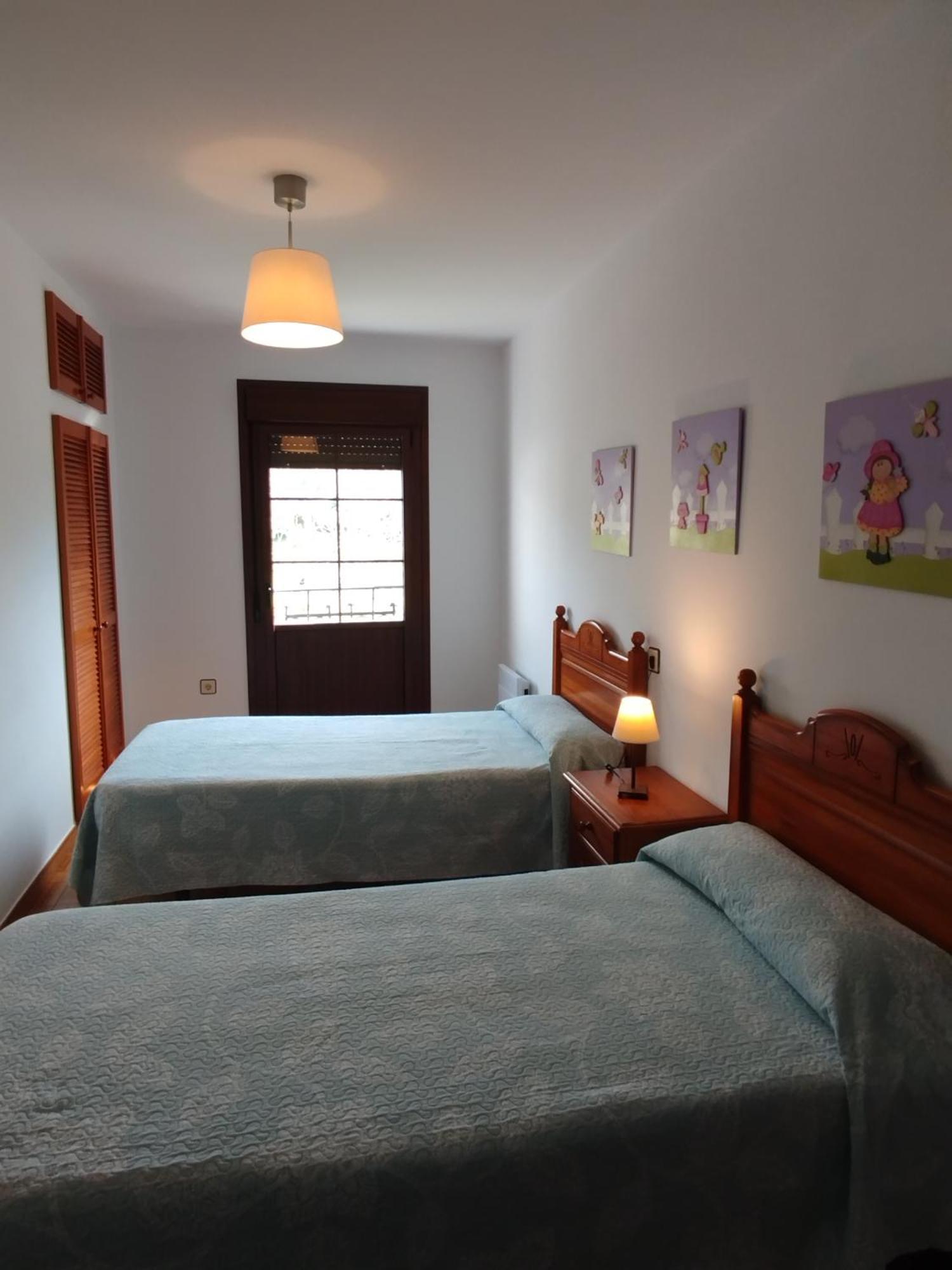 Apartamentos Rurales Inguanzo Villanueva de Pria エクステリア 写真