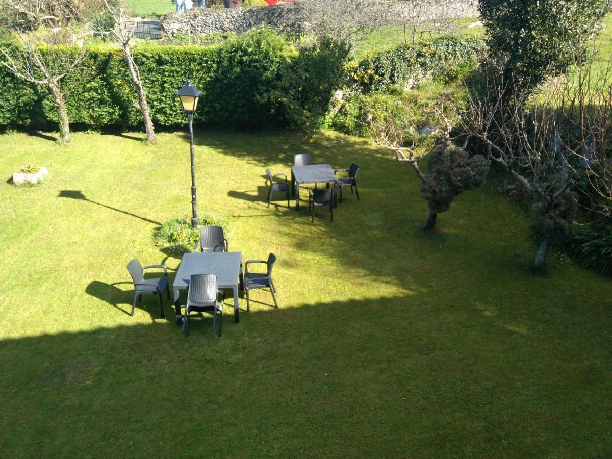 Apartamentos Rurales Inguanzo Villanueva de Pria エクステリア 写真